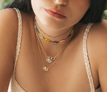 Load image into Gallery viewer, Sea shell choker
